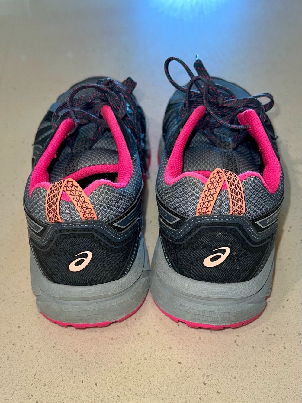ASICS Women's Size 9 Gray, Black & Pink Athletic Shoes - Picture 4 of 8